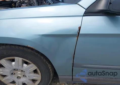 2008 Chrysler Pacifica Lx из США, поврежденный, VIN 2A8GM48LX8R662719